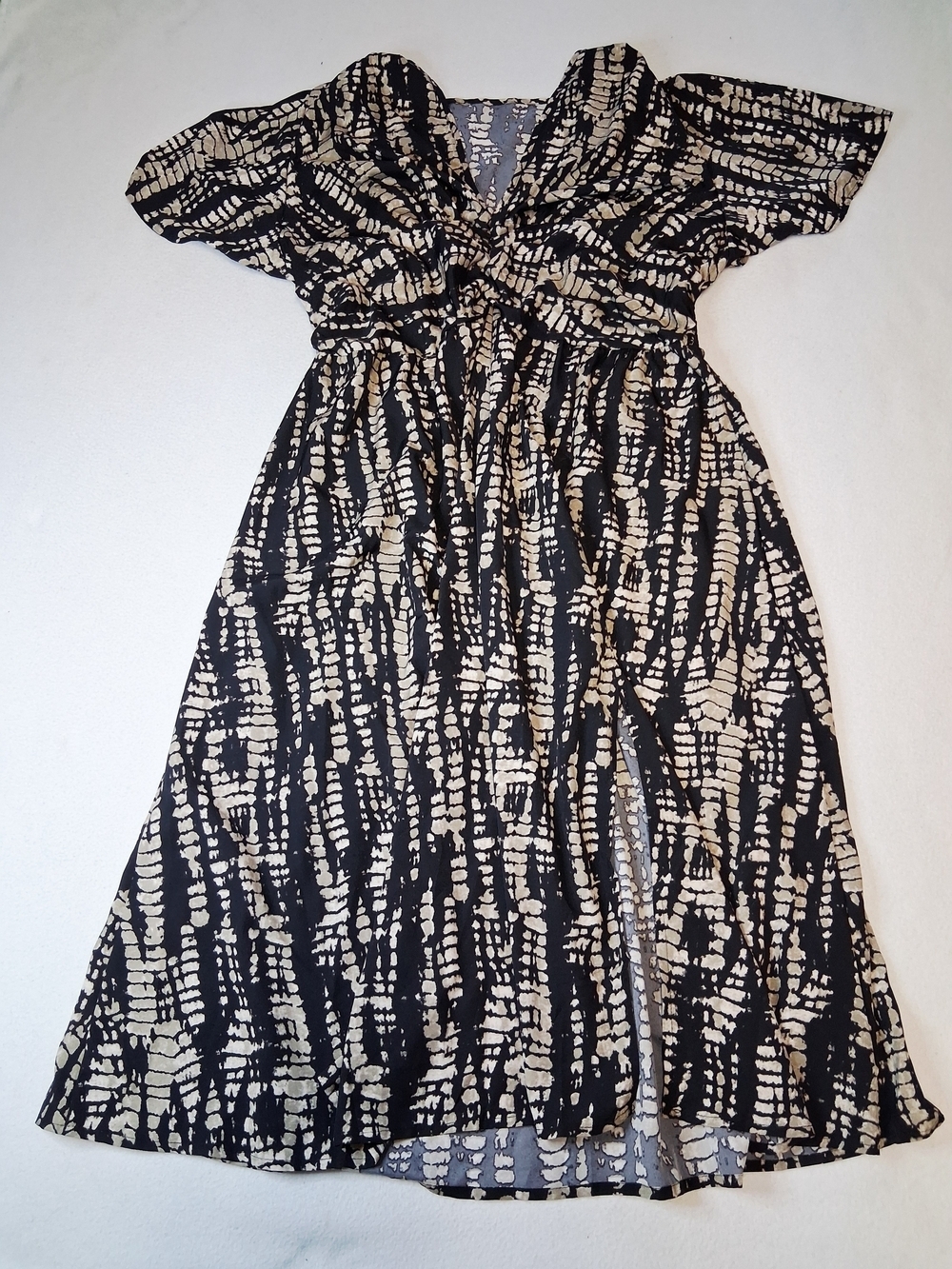 Black and Cream Patterned V-Neck Midi Dress